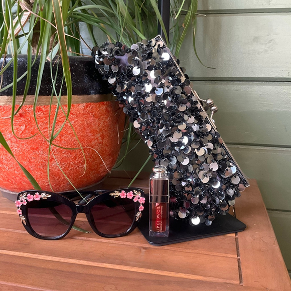 NEW Dior Lip Glow 062, NWOT Cat Eye Sunglasses Black Pink Floral, Vtg Clutch - Picture 1 of 8